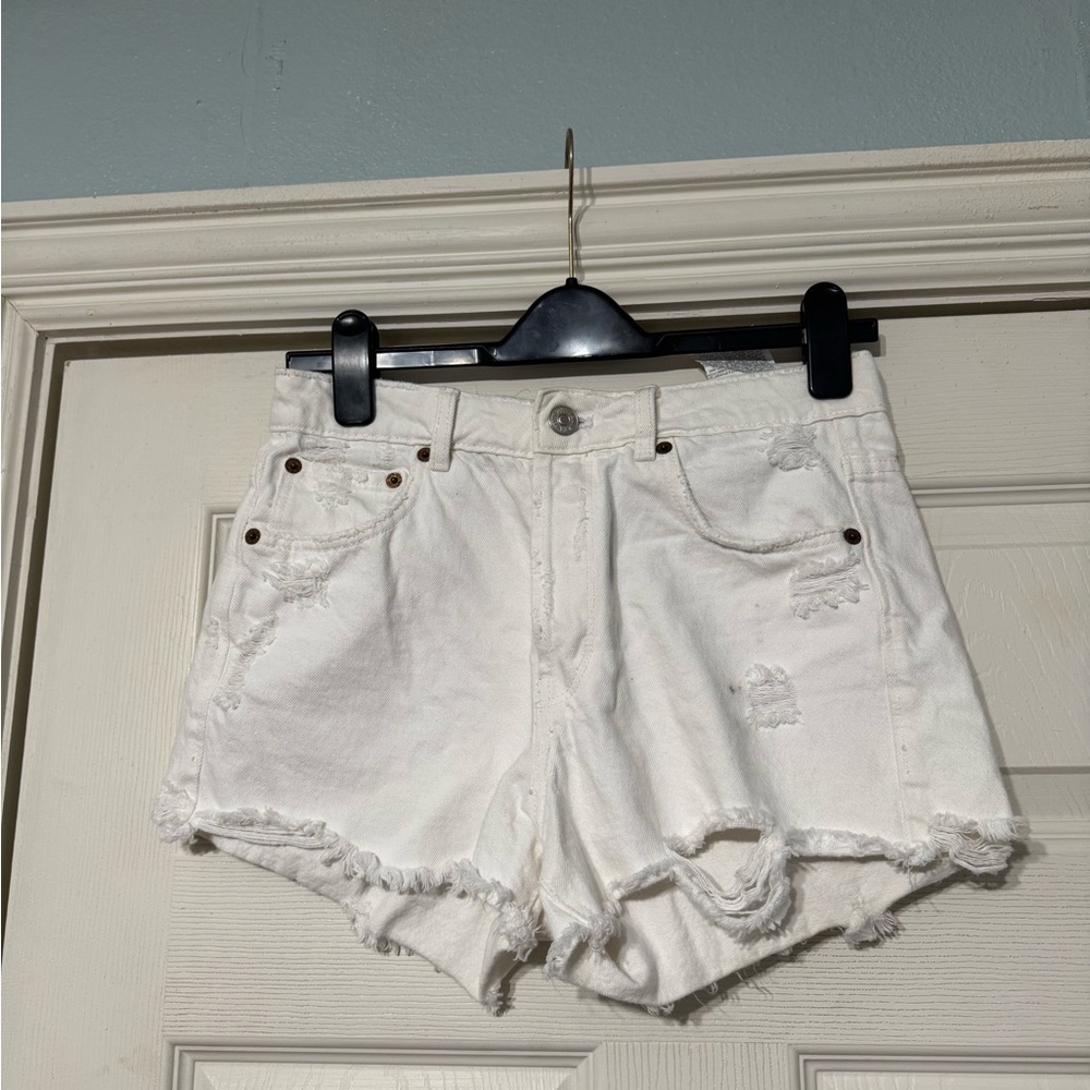Zara White Distressed Women's Shorts